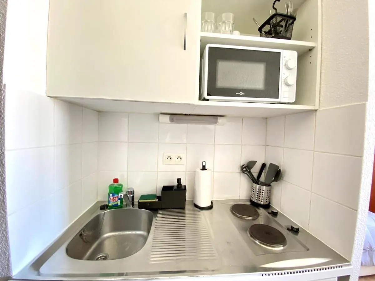 Apartment Studio Cosy A Deux Pas Du Centre Avignon Clim France